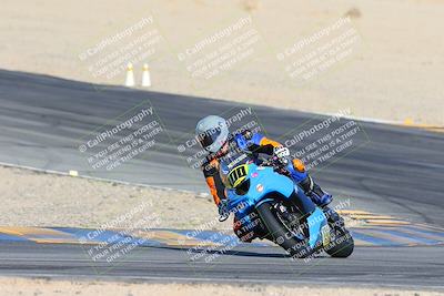 media/Jan-12-2025-CVMA (Sun) [[be1d2b16e3]]/Race 3-Amateur Supersport Middleweight/